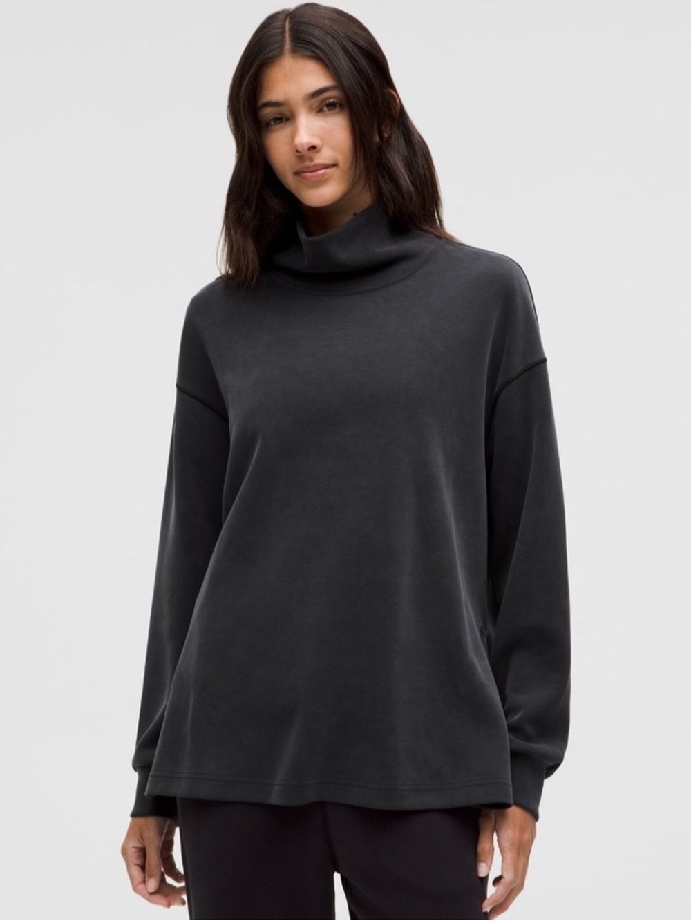 2-piece set lululemon athletica Softstreme Funnel-Neck Pullover Tunic and Pants